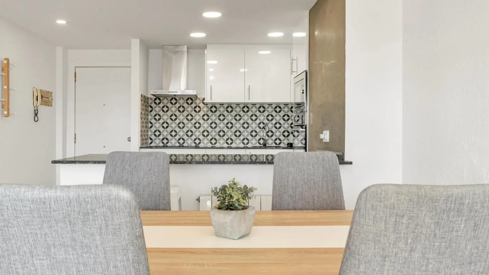 Sea View Penthouse Apartment Vilanova i la Geltru